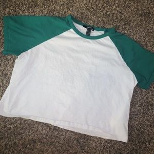 Cropped baseball tee